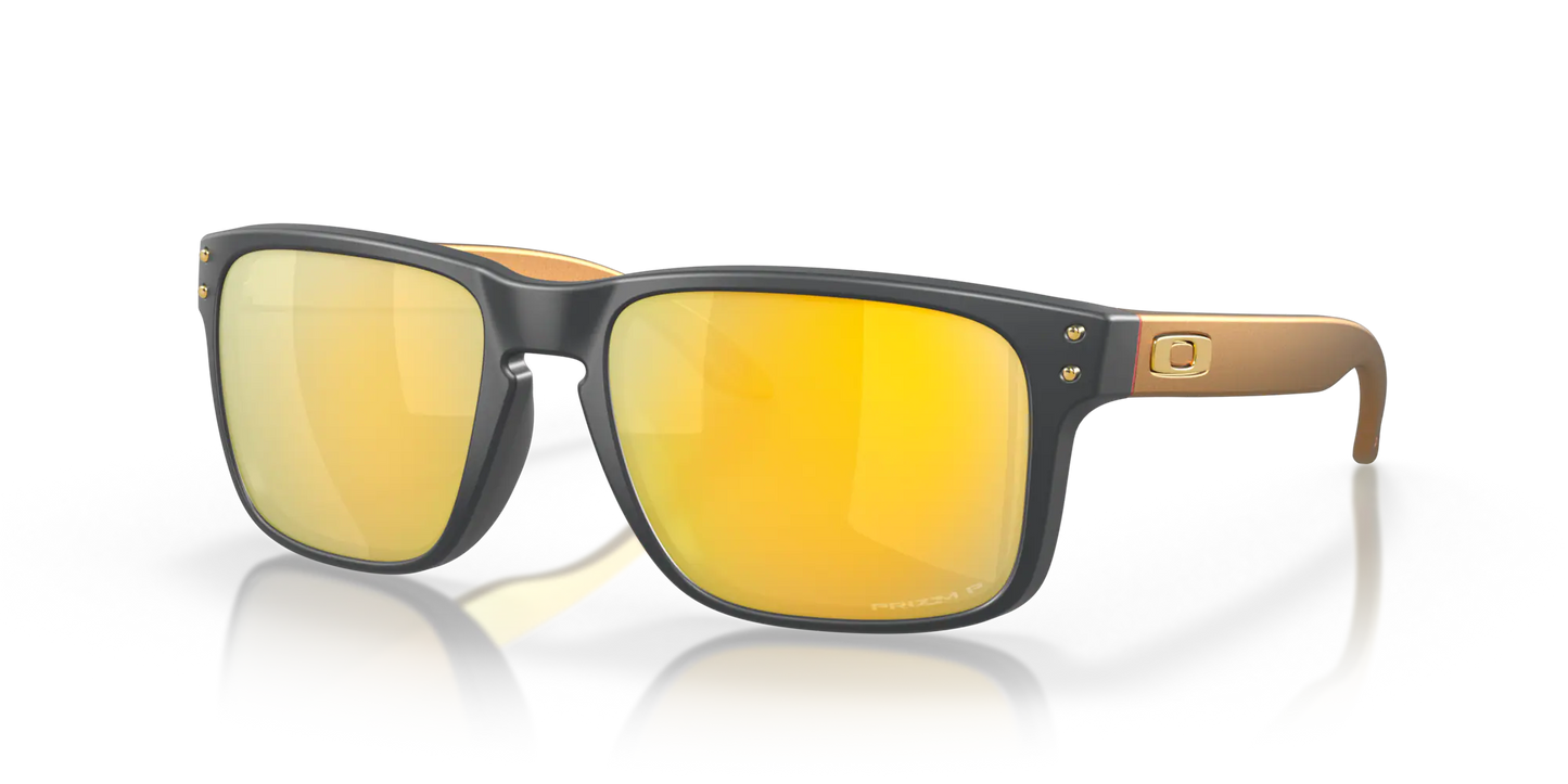 Oakley Holbrook