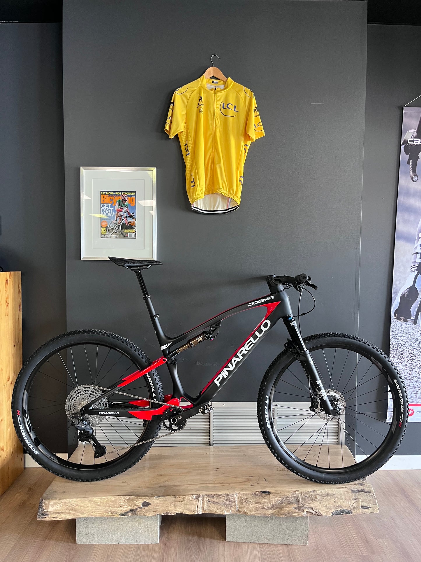 Pinarello Dogma XC (Size XL)